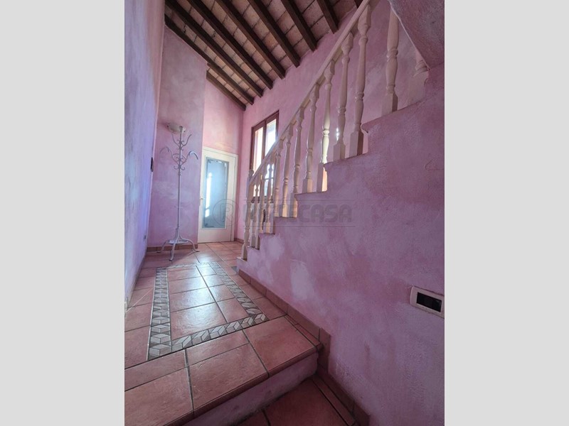 Trilocale in Vendita a Cremona, 102'000&euro;, 92 m², arredato