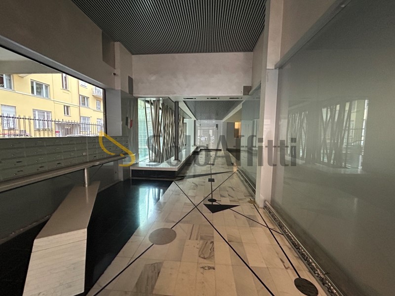 Bilocale in Affitto a Torino, zona Centro Storico, 1'250&euro;, 50 m², arredato