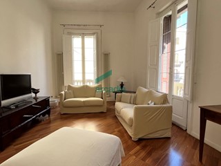 Bilocale in Affitto a Bari, zona Madonnella, 900&euro;, 80 m², arredato