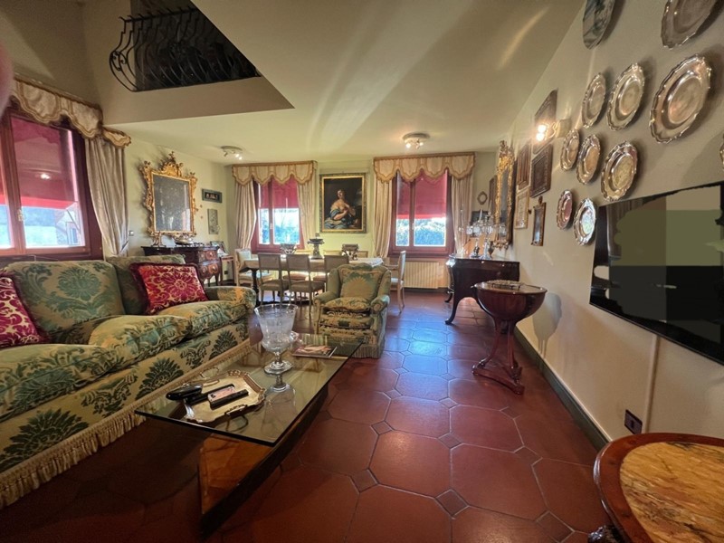 Appartamento in Vendita a Rimini, 1'100'000&euro;, 299 m²