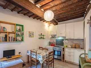 Bilocale in Vendita a Massa Marittima, zona Tatti, 45'000&euro;, 39 m², arredato