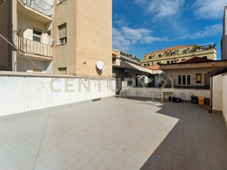 Appartamento in Vendita a Catania, 179'000&euro;, 120 m²