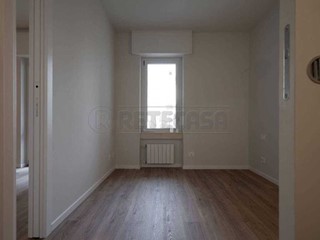 Bilocale in Vendita a Bergamo, zona bergamo, 155'000&euro;, 54 m²