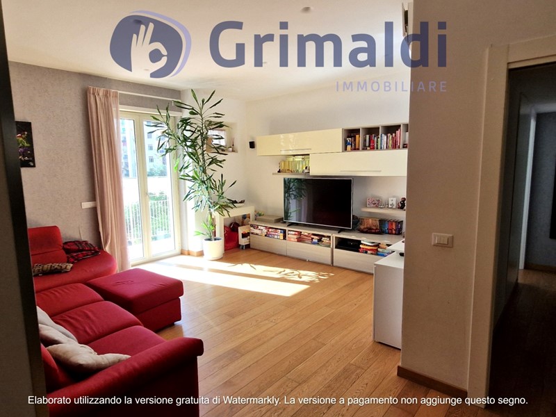 Trilocale in Vendita a Napoli, 450'000&euro;, 92 m²