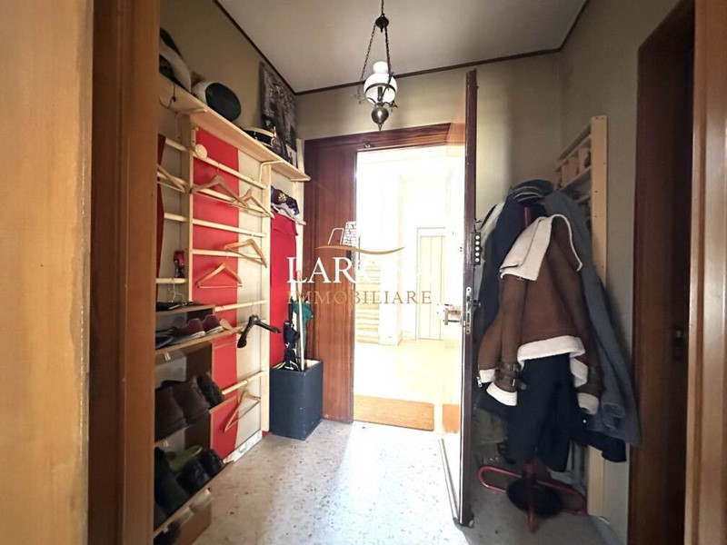 Appartamento in Vendita a Lecce, 270'000&euro;, 175 m², con Box