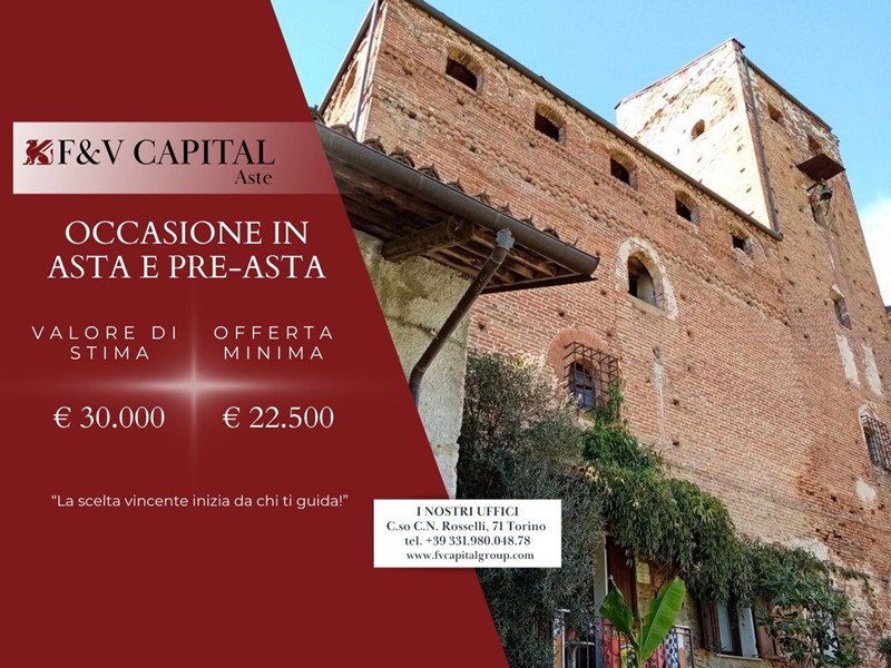 Bilocale in Vendita a Chieri, 22'500&euro;, 70 m²