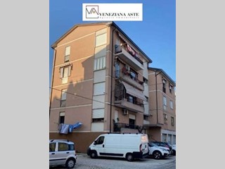 Appartamento in Vendita a Venezia, 78'638&euro;, 100 m²