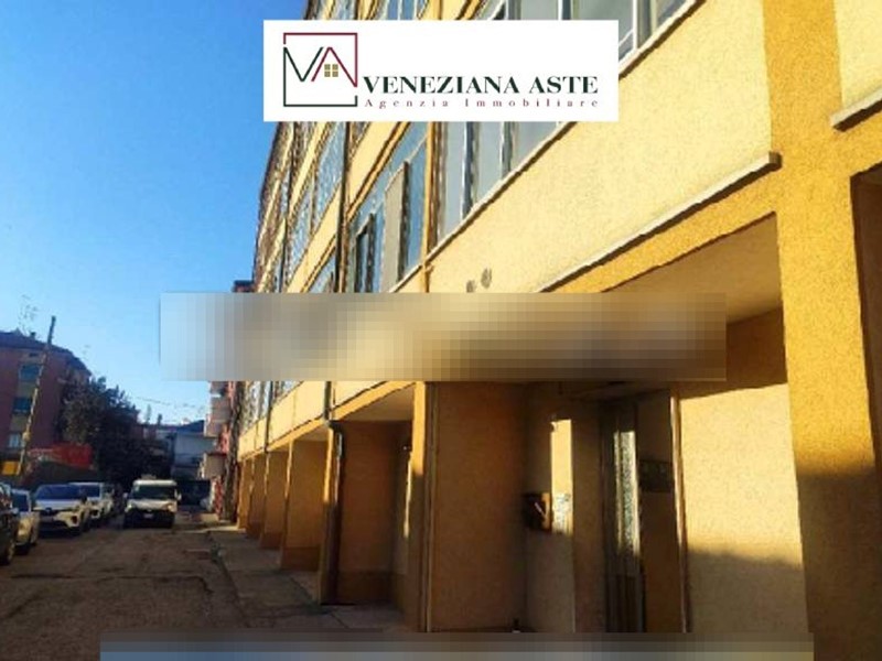 Appartamento in Vendita a Venezia, 81'938&euro;, 104 m²
