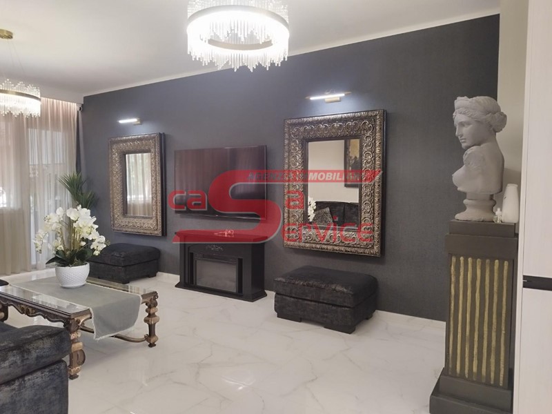 Attico in Vendita a Pieve a Nievole, 250'000&euro;, 100 m², arredato, con Box