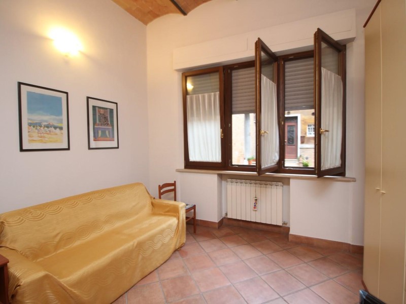 Trilocale in Affitto a Siena, 600&euro;, 40 m², arredato