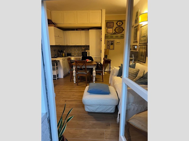 Bilocale in Vendita a Carrara, zona Marina di Carrara, 198'000&euro;, 46 m², arredato