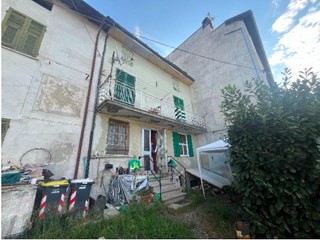 Appartamento in Vendita a Capriata d'Orba, 15'156&euro;, 299 m²