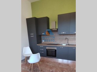 Monolocale in Affitto a Pontedera, 550&euro;, 30 m²