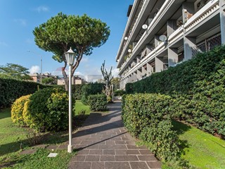 Bilocale in Vendita a Roma, 149'000&euro;, 67 m²