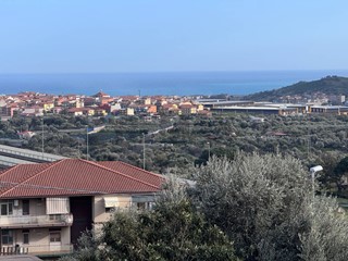 Attico in Vendita a Misterbianco, 98'000&euro;, 85 m²