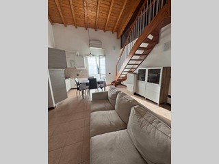 Trilocale in Vendita a Modena, 230'000&euro;, 90 m²