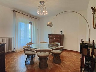 Appartamento in Vendita a Acquaviva Picena, 160'000&euro;, 145 m²