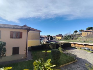 Trilocale in Affitto a Castelli Calepio, 600&euro;, 75 m²