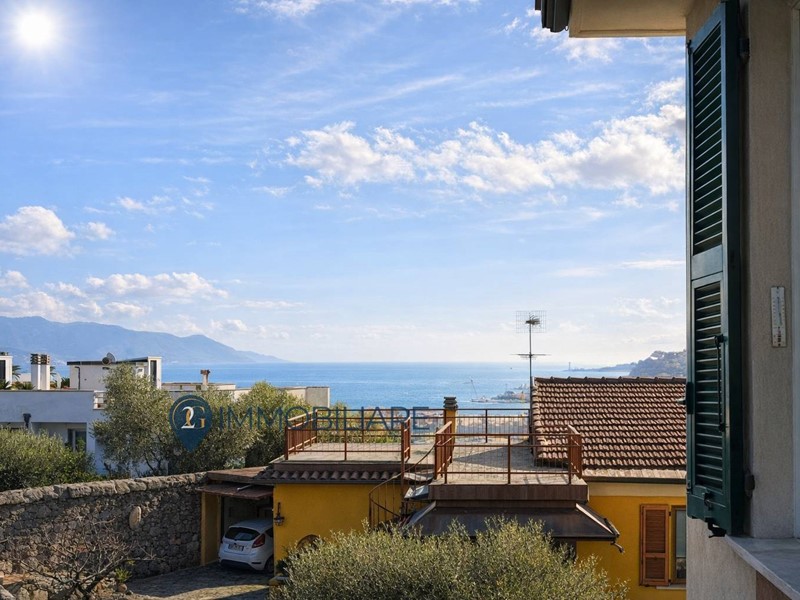 Quadrilocale in Vendita a La Spezia, 278'000&euro;, 95 m², con Box