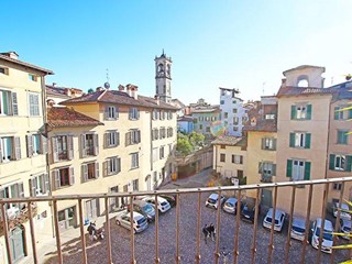 Trilocale in Vendita a Bergamo, 700'000&euro;, 193 m²