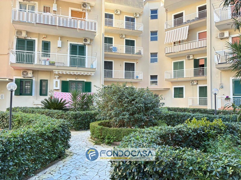 Quadrilocale in Vendita a Sant'Antimo, 155'000&euro;, 125 m²