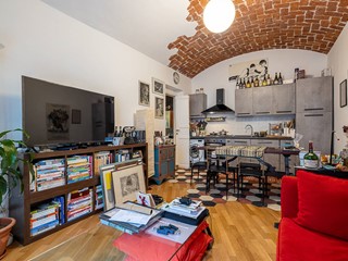 Bilocale in Vendita a Torino, 155'000&euro;, 51 m²