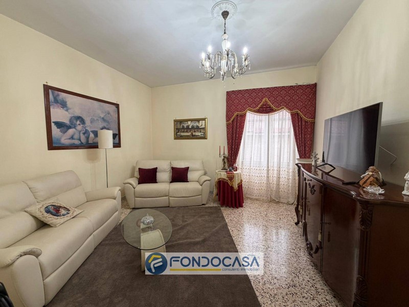 Quadrilocale in Vendita a Sant'Arpino, 130'000&euro;, 130 m²