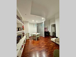 Bilocale in Vendita a Roma, 340'000&euro;, 90 m²