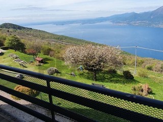Bilocale in Vendita a Brenzone sul Garda, 115'000&euro;, 50 m²