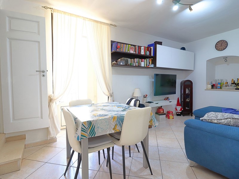 Trilocale in Vendita a Bari, 130'000&euro;, 75 m²