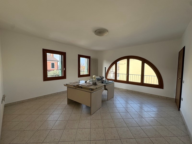 Trilocale in Vendita a Pojana Maggiore, 92'000&euro;, 65 m²