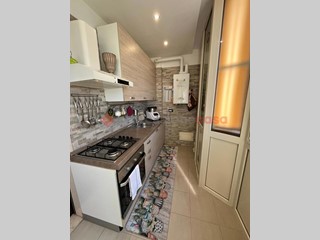 Trilocale in Vendita a Bari, 140'000&euro;, 63 m²