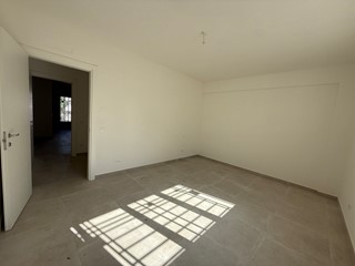 Bilocale in Vendita a Velletri, 165'000&euro;, 67 m²