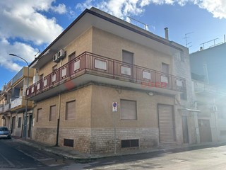 Quadrilocale in Vendita a Grottaglie, 118'000&euro;, 120 m²
