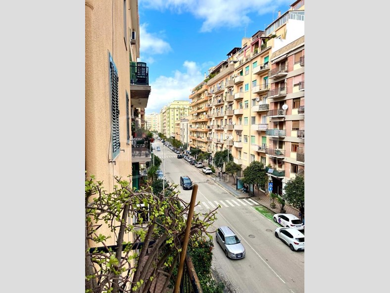 Quadrilocale in Vendita a Cagliari, 280'000&euro;, 128 m²