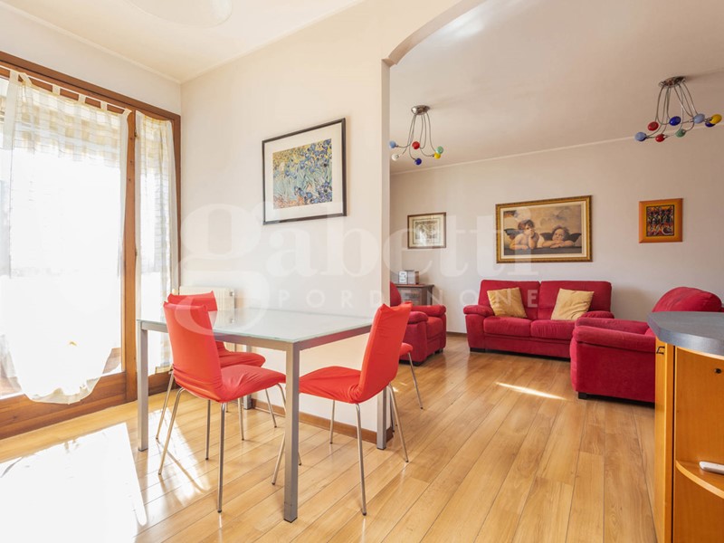 Trilocale in Vendita a Sacile, 138'000&euro;, 89 m², arredato, con Box