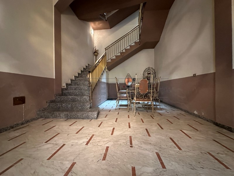 Appartamento in Vendita a Mazara del Vallo, 145'000&euro;, 220 m², con Box