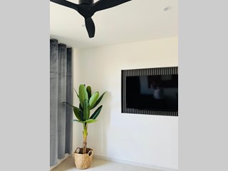 Appartamento in Affitto a Arona, 1'800&euro;, 160 m², arredato