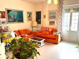 Quadrilocale in Vendita a Carrara, zona Marina Di Carrara, 129'000&euro;, 104 m²