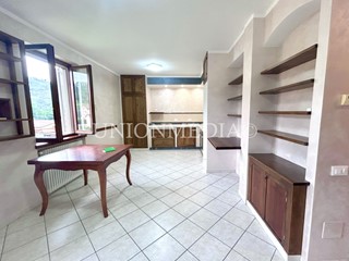 Quadrilocale in Vendita a Castelnuovo Magra, 175'000&euro;, 75 m²
