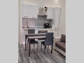 Quadrilocale in Affitto a Bologna, 1'800&euro;, 110 m², arredato