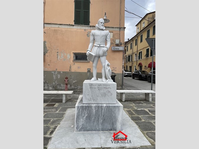 Trilocale in Vendita a Massa, 220'000&euro;, 80 m²