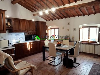 Appartamento in Vendita a Lucca, 149'000&euro;, 100 m²