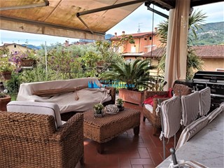 Bilocale in Affitto a Montignoso, zona Cervaiolo, 5'000&euro;, 50 m², arredato