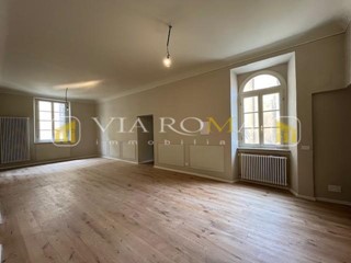 Appartamento in Vendita a Lucca, 800'000&euro;, 160 m²
