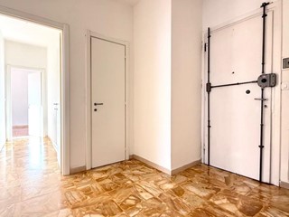 Quadrilocale in Vendita a Massa, 190'000&euro;, 73 m²
