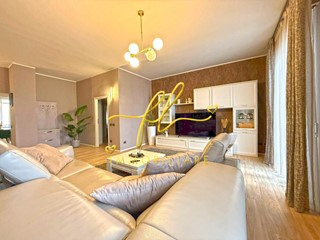 Appartamento in Vendita a Cecina, 230'000&euro;, 139 m², arredato