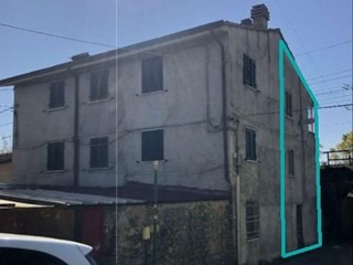 Quadrilocale in Vendita a Carrara, zona Battilana, 12'068&euro;, 75 m²