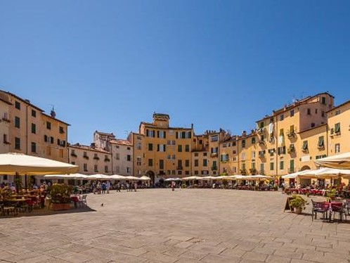 Quadrilocale in Vendita a Capannori, zona Lammari, 240'000&euro;, 90 m²