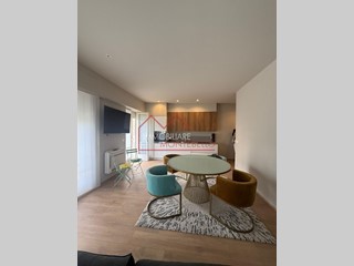 Trilocale in Vendita a Viareggio, 480'000&euro;, 80 m², arredato